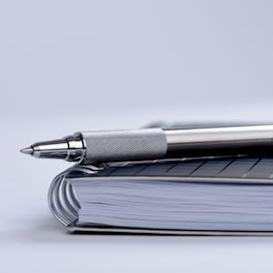 zebra F-701 close-up image, stainless steel retractable ballpoint pen, all metal pen from zebra