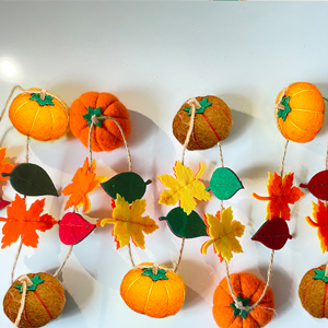 Felt Pumpkin Garland 10
