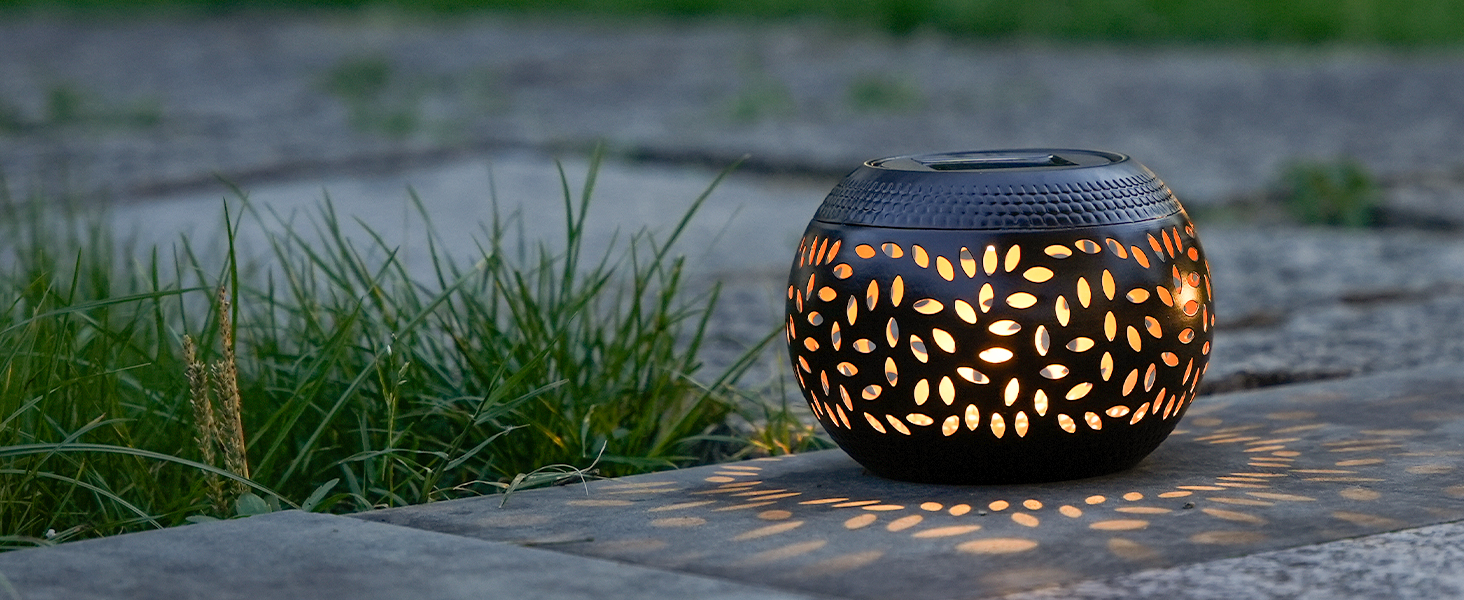 Lanterns Light for lawn