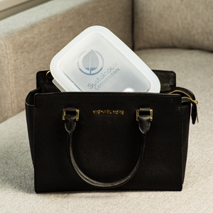 collapsible silicone takeout container; fits in purse