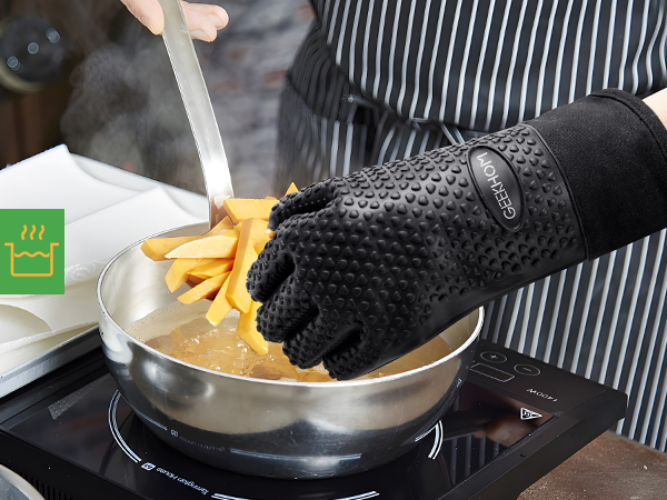 pot holders and oven mitts