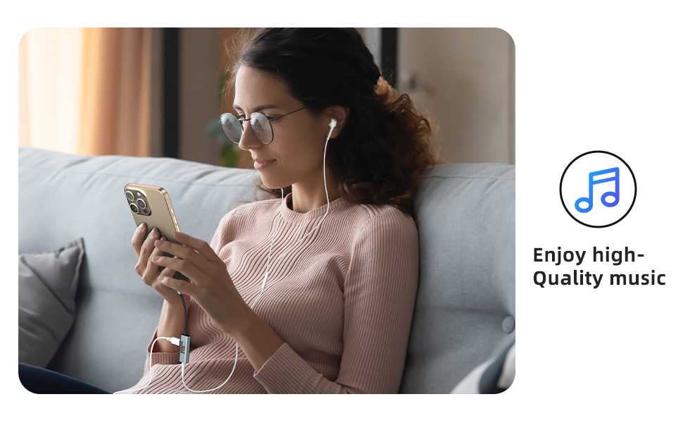 USB C to 3.5mm Audio Adapter