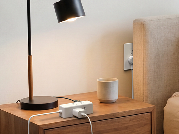 multi outlet surge protector