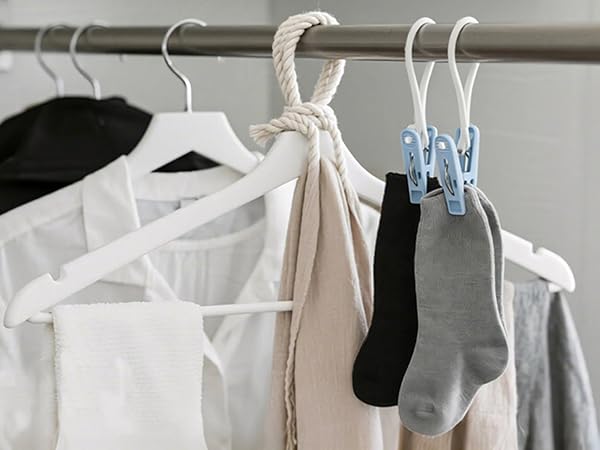 Plastic Clothes Pins