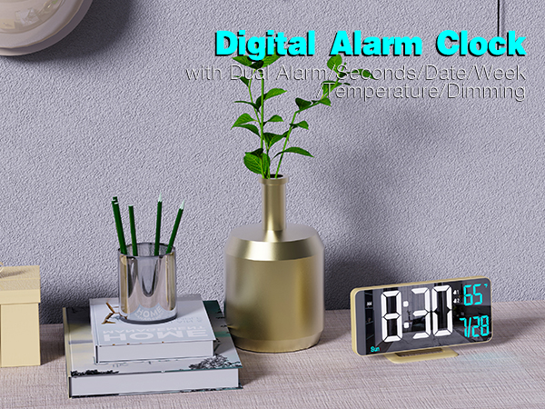 alarm clock with Seconds/Date/Week