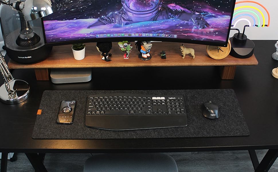 Felt desk mat