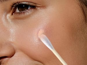 application of highlighter & concealer