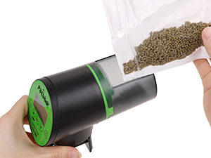 automatic turtle feeder