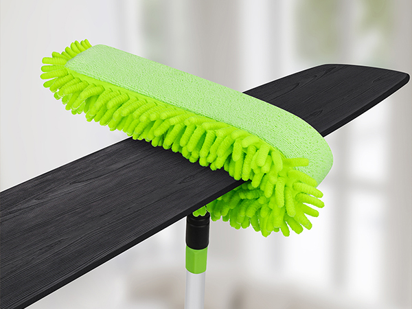 upward view of the long handle ceiling fan blade cleaner tool, no more ladder
