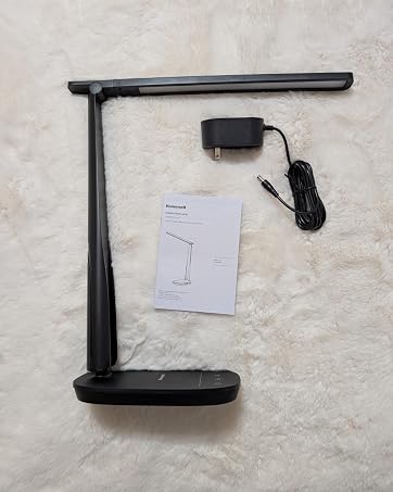 https://m.media-amazon.com/images/S/aplus-media-library-service-media/d7f70116-0d73-4af5-875e-75e50a87e322.__CR0,47,1227,1535_PT0_SX362_V1___.jpg