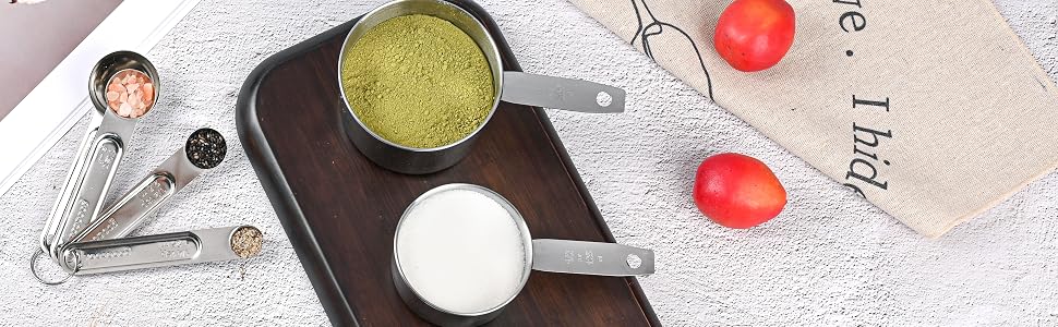 Strelitsia Measuring Cups