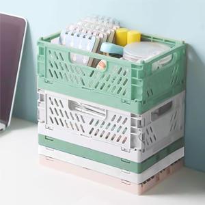 mini plastic baskets