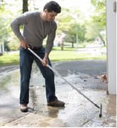 Unger Professional AquaFlex 18” Uneven Surface Floor Squeegee - Floor Scrubber, Floor Squeegee fo...