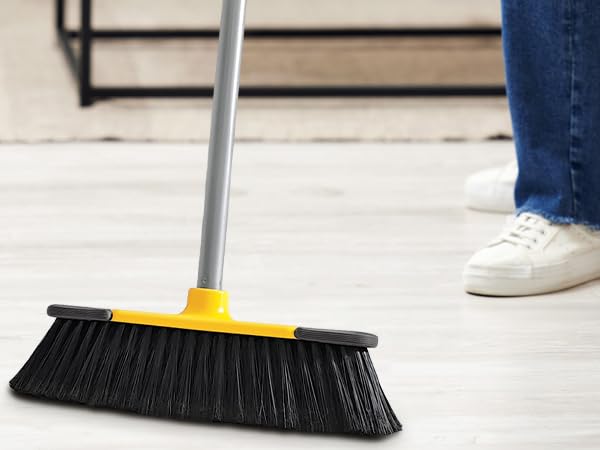 broom