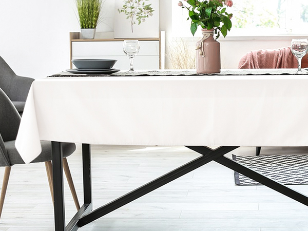 Plastic Table Cloth