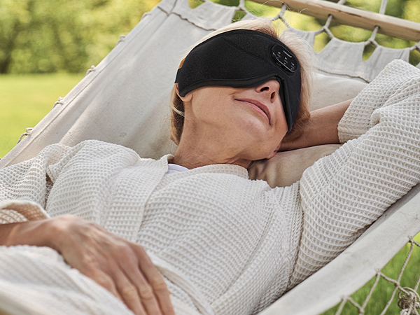 3D sleep mask with bluetooth headphones White Noise