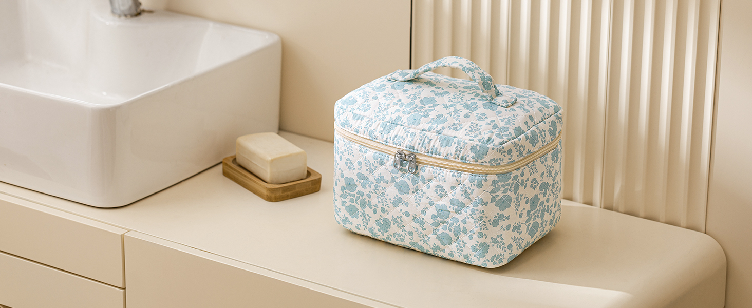HBselect Quilted Makeup Bag, Cotton Large Travel Makeup Bag