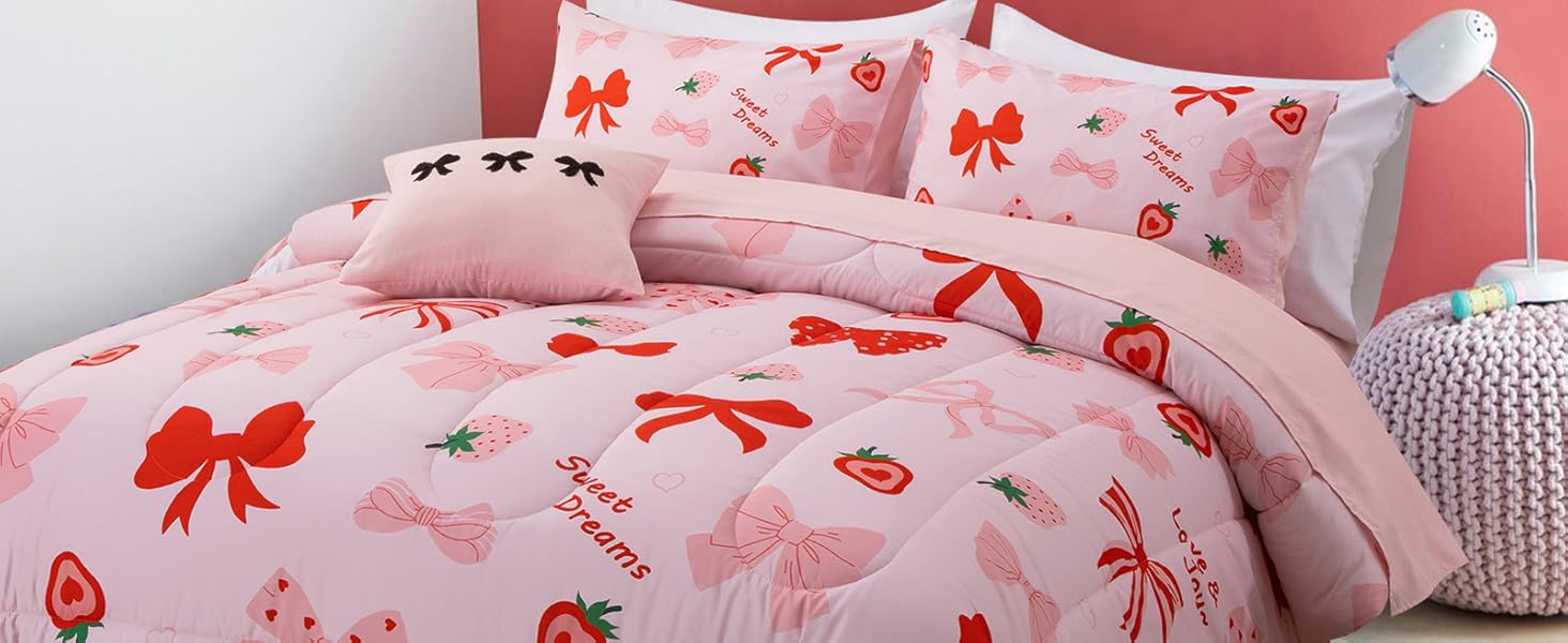 Strawberry Comforter Sets