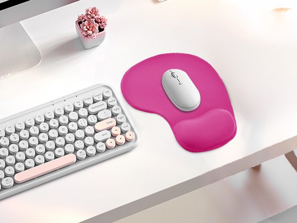 Mouse Pad with Wrist Rest Support