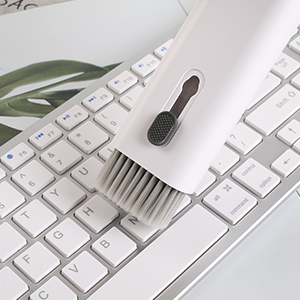 Keyboard cleaner