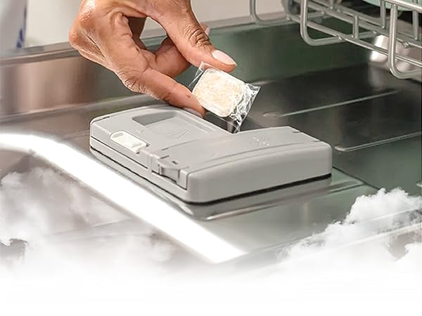 Cuts grease and grime