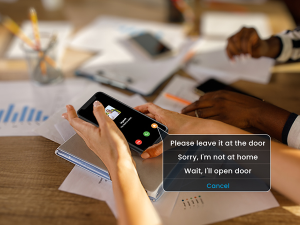 Voice Message - Use voice messages to quickly reply to visitors during inconvenient times.