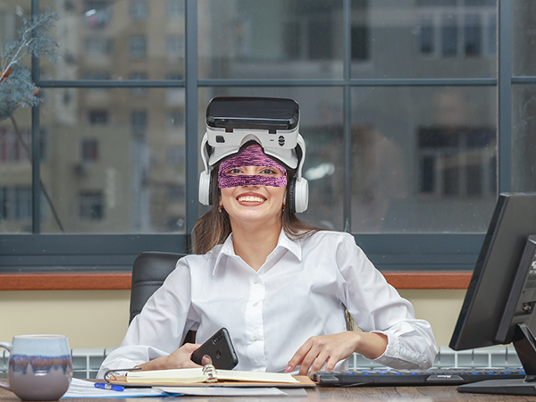 VR Eye Mask