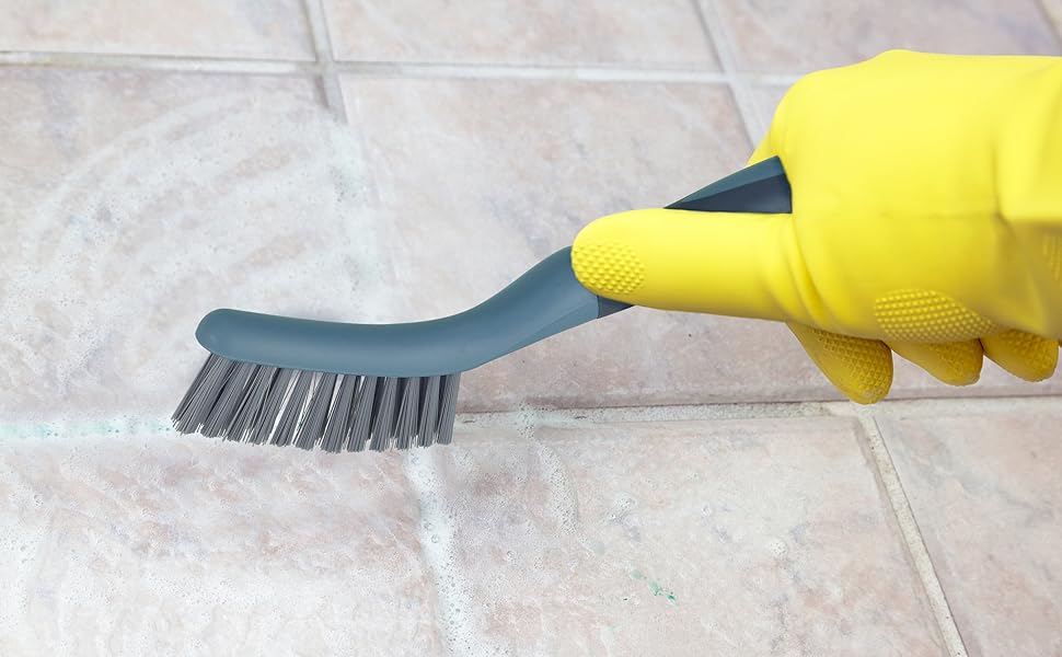 cleaning brush