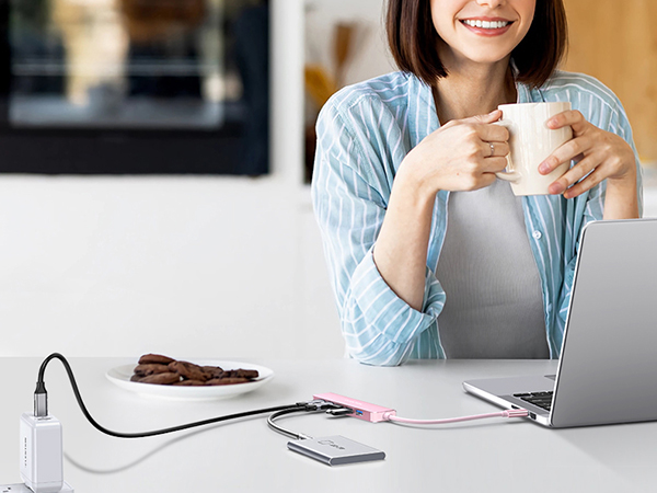 CE35S Multiple port usb c hub