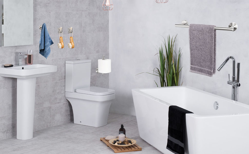 bathrooom hardware set
