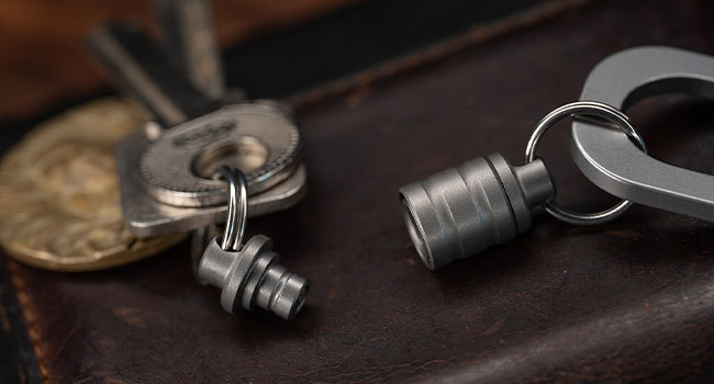 Otacle R1 Keychain Connector