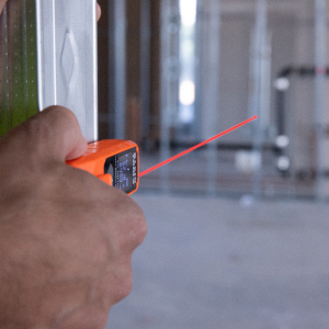 Provides measurements in inches, feet and inches, and meters