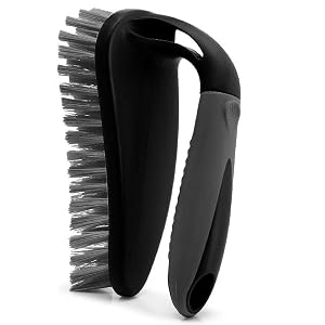 Dish brush