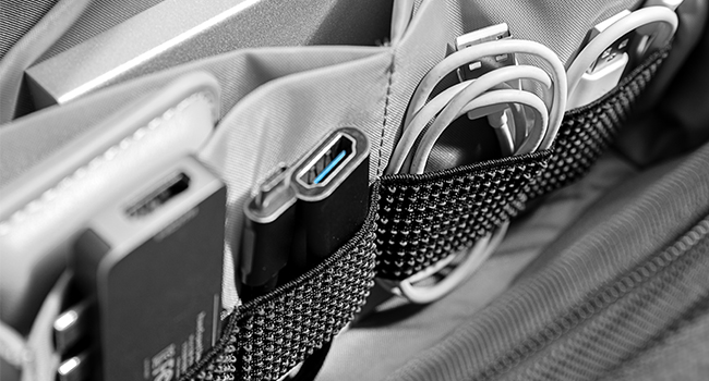 Tech Pouch