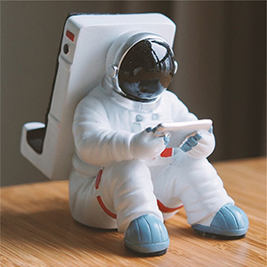 Astronaut Phone Desk Holder