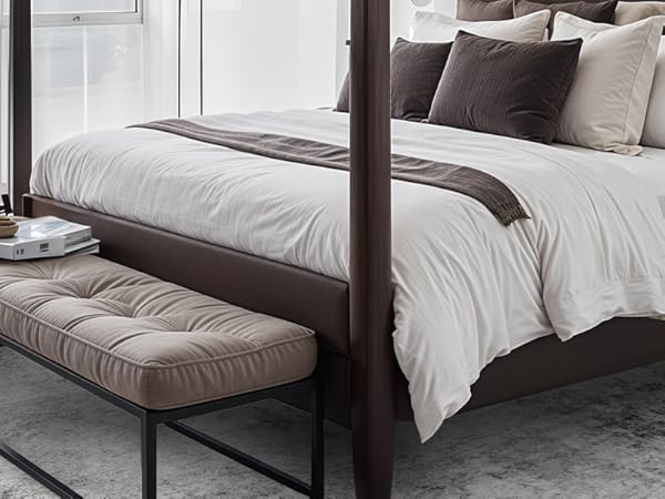 Bedroom area rug