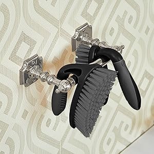 Dish brush