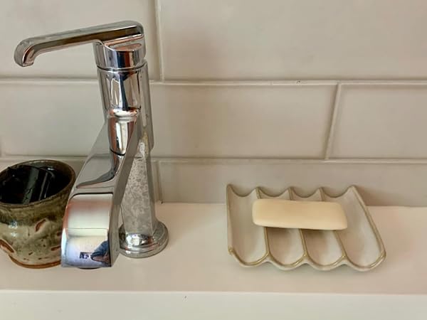 bathroom decor