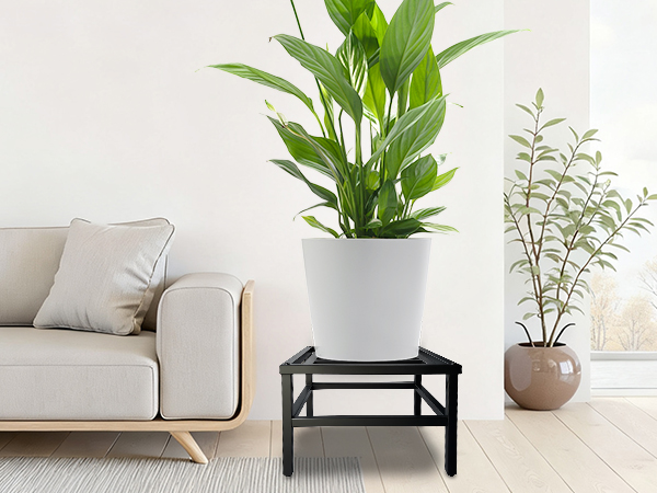 18” plant stand
