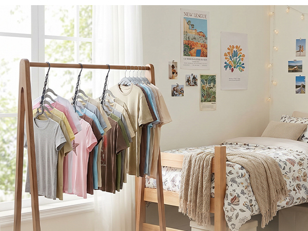 dorm room essentials for girls