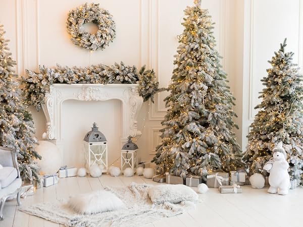 twinkling christmas tree