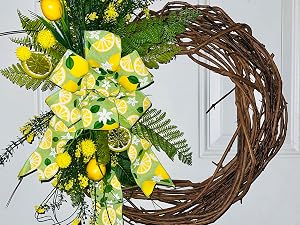 wreath holiday decorations