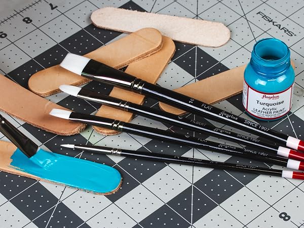 Angelus paint brush set, synthetic brushes, acrylic painting tools, leather painting brushes