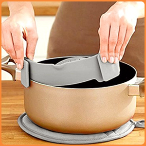 Clip on Strainer