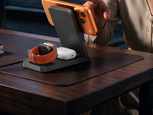 Magnetic Wireless Charger Stand Fast Charging iPhone