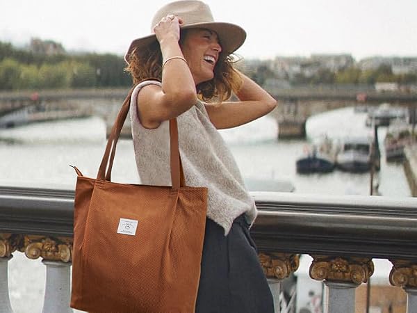 tote corduroy bag with zipper