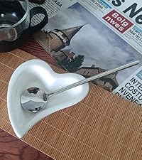 https://m.media-amazon.com/images/S/aplus-media-library-service-media/38feda29-3252-4979-8e97-a7b4b010afde.__CR0,0,400,450_PT0_SX200_V1___.jpg