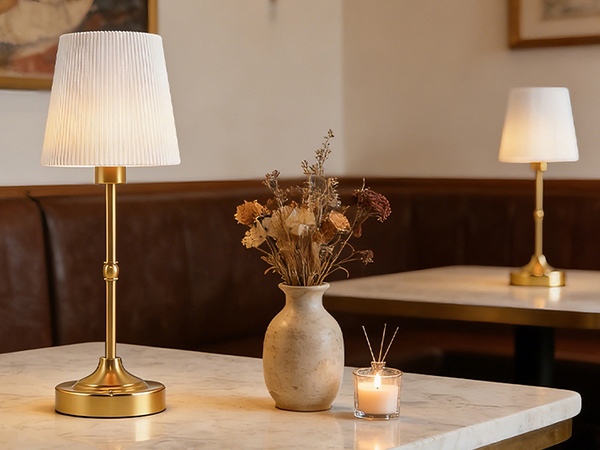rechargeable table lamp