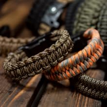 Bracelet paracord buckle knot design