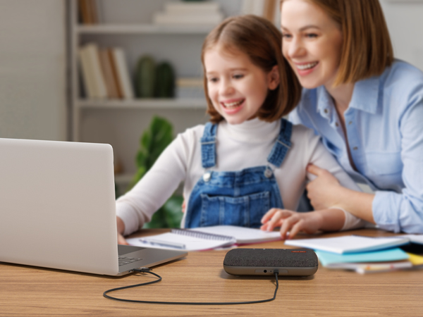 A05U USB Conference Speaker and Microphone, Wired Speakerphone, 360° Noise Cancelling Voice Pickup